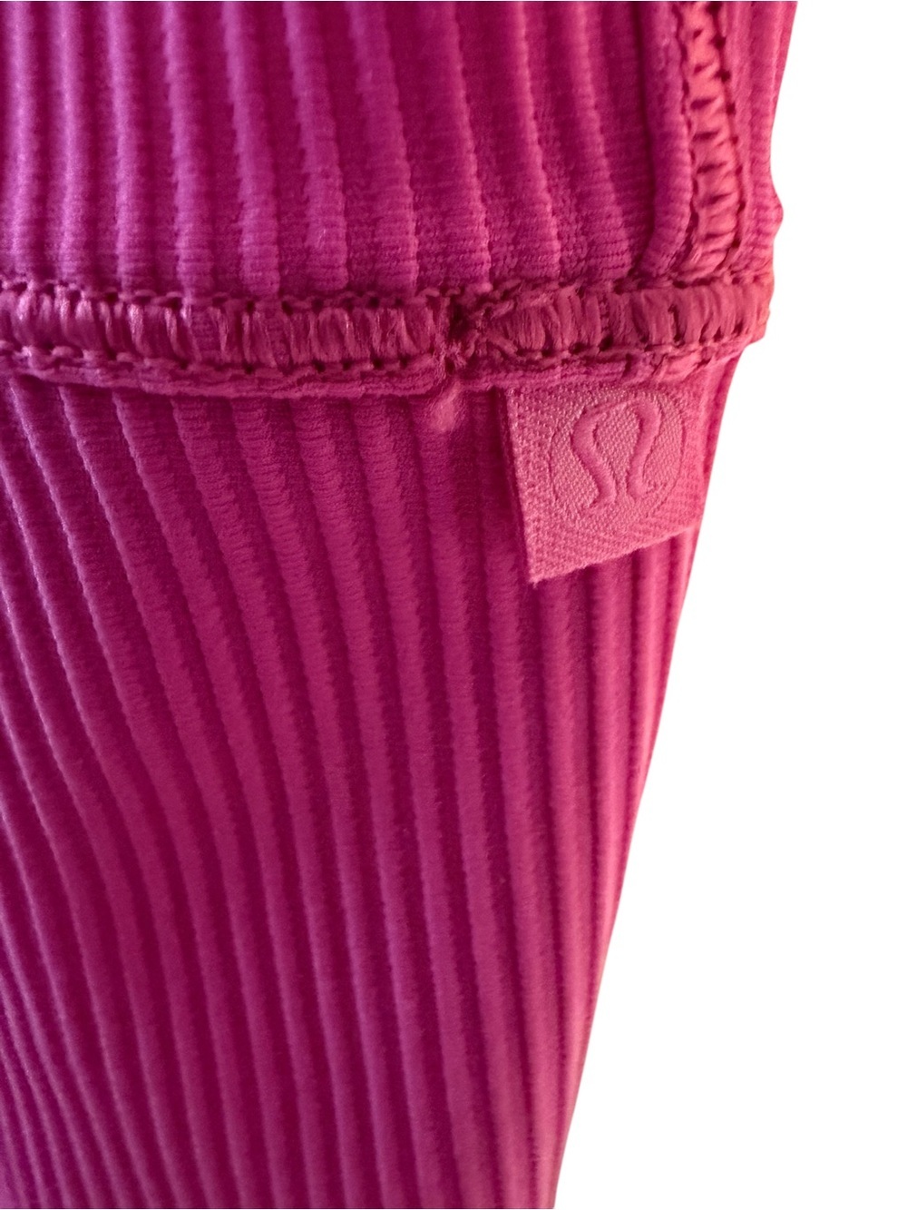 Lululemon Power Pivot Ribbed Tank Top - Picture 6 of 9